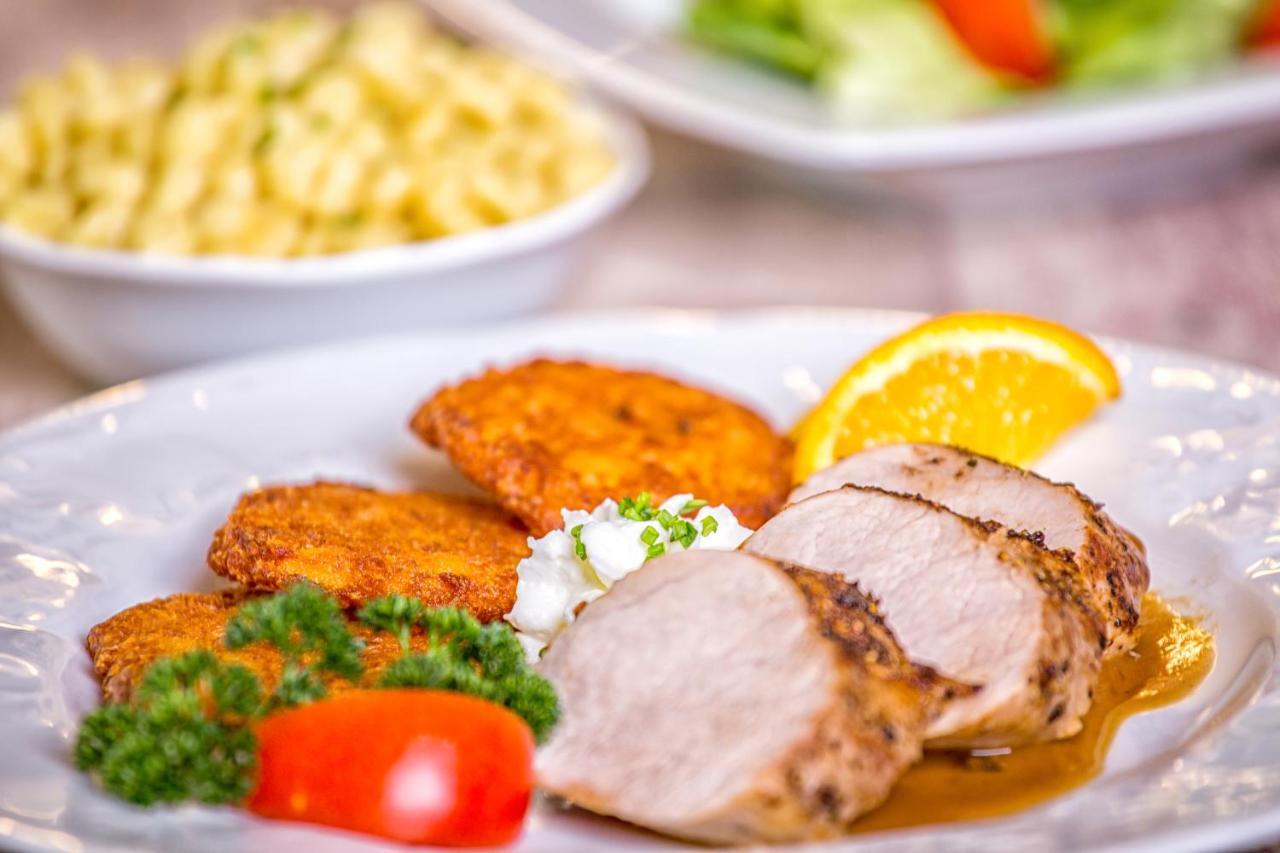 Traditions-Gasthaus Bayrischer Hof Leutkirch im Allgau Bagian luar foto